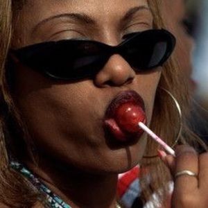 Meet your Posher, Allison